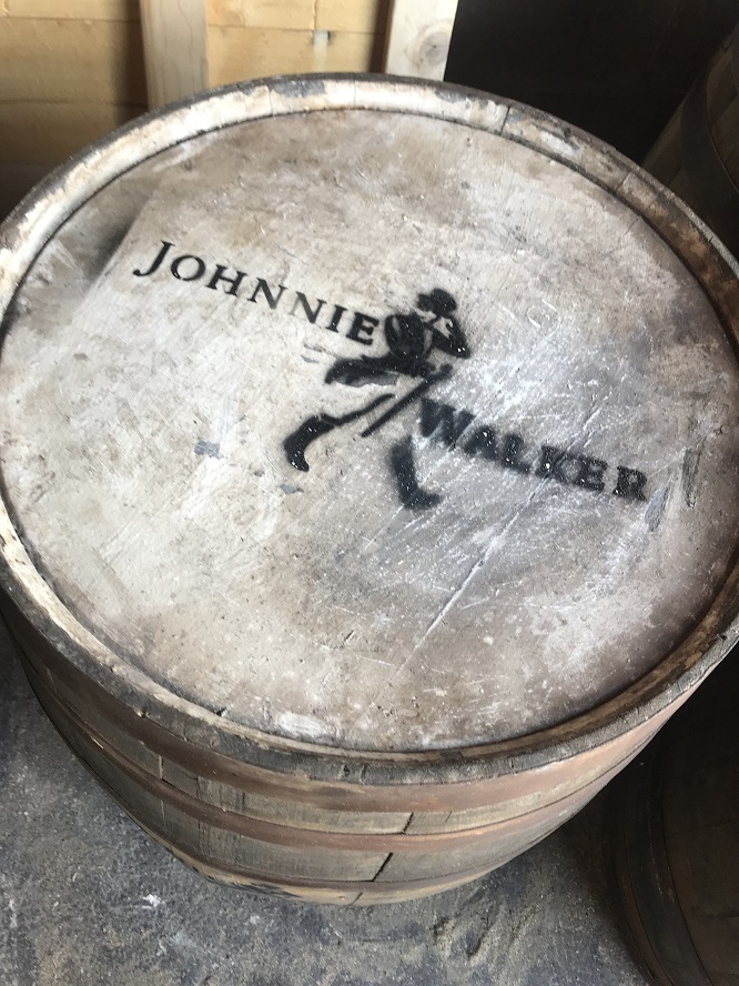 Old oak Barrels Johnnie Walker